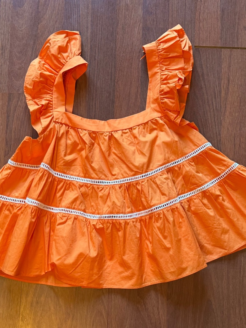 En Saison Orange Flutter Sleeves Babydoll Top -sz. large -EUC